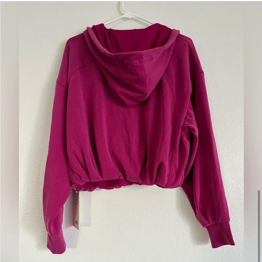 Athleta Alicia Keys Women's fuchsia
Pink hoodie - Picture 6 of 9